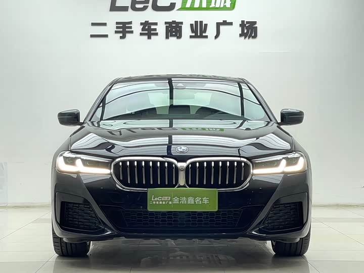 Фото 2 - BMW 5 Series