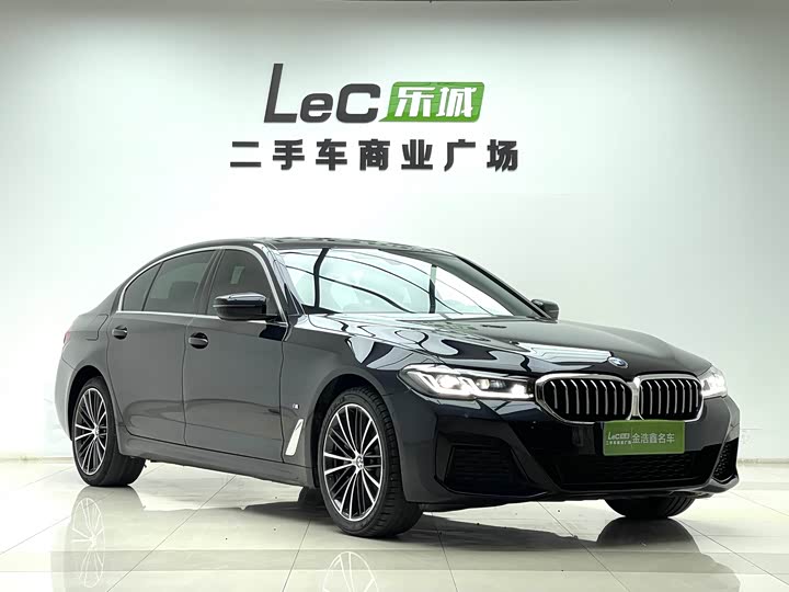 Фото 3 - BMW 5 Series