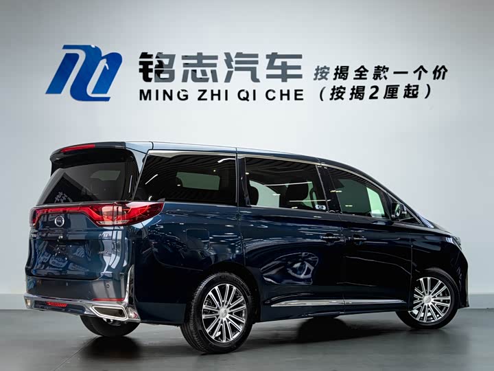 Фото 4 - GAC Trumpchi M8