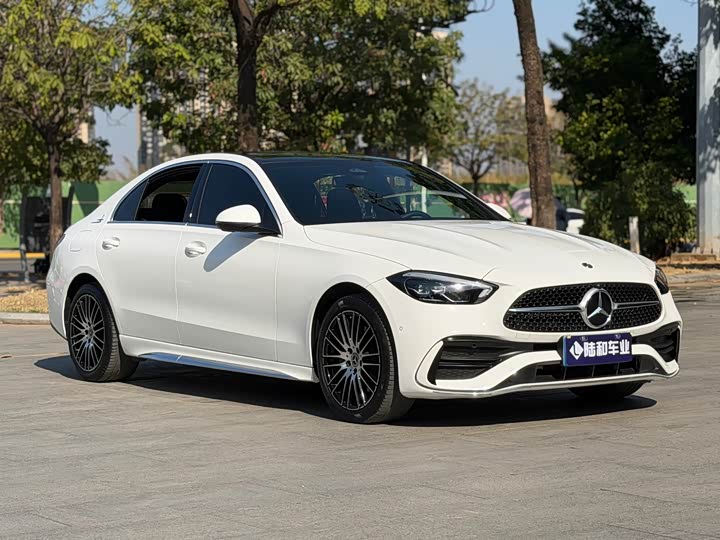 Фото 3 - Mercedes-Benz C-Class