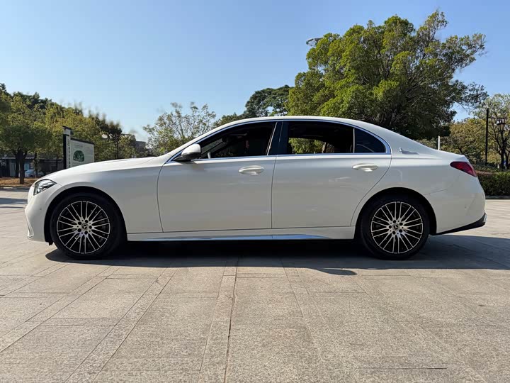 Фото 7 - Mercedes-Benz C-Class