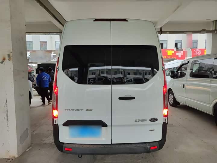 Фото 6 - Ford Transit