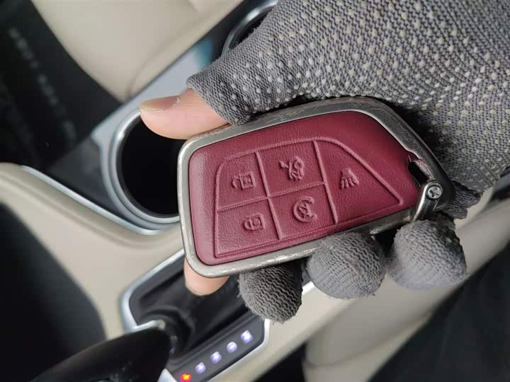 Фото 9 - Cadillac CT4