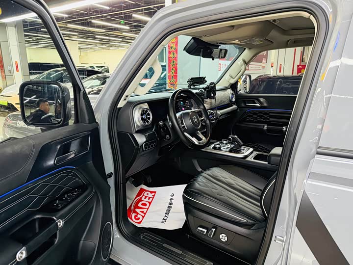 Фото 6 - Tank 300