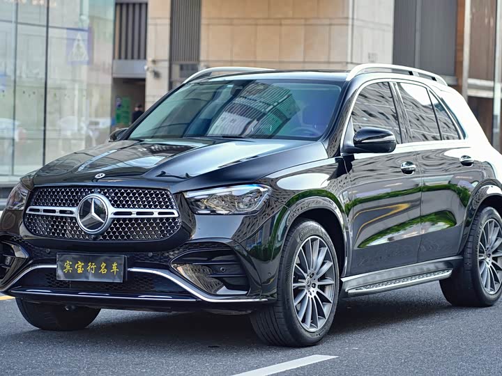 Фото 1 - Mercedes-Benz GLE-Class