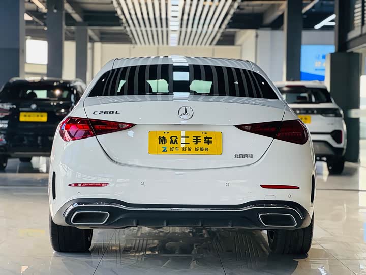 Фото 4 - Mercedes-Benz C-Class