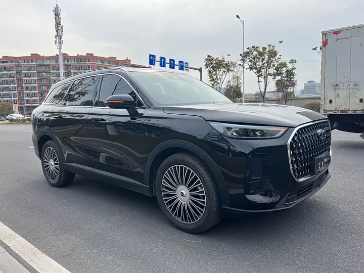 Фото 3 - Chery Tiggo 8L