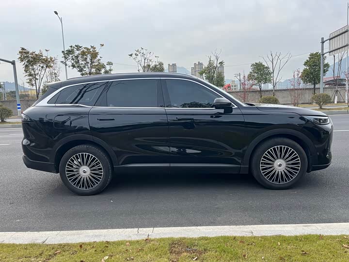 Фото 4 - Chery Tiggo 8L