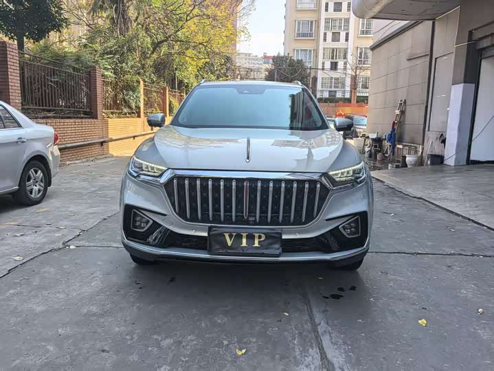 Фото 2 - Hongqi HS5