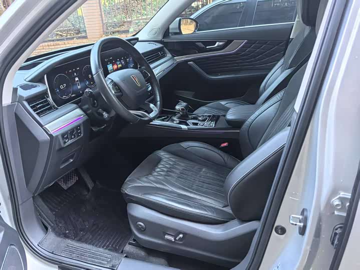 Фото 4 - Hongqi HS5