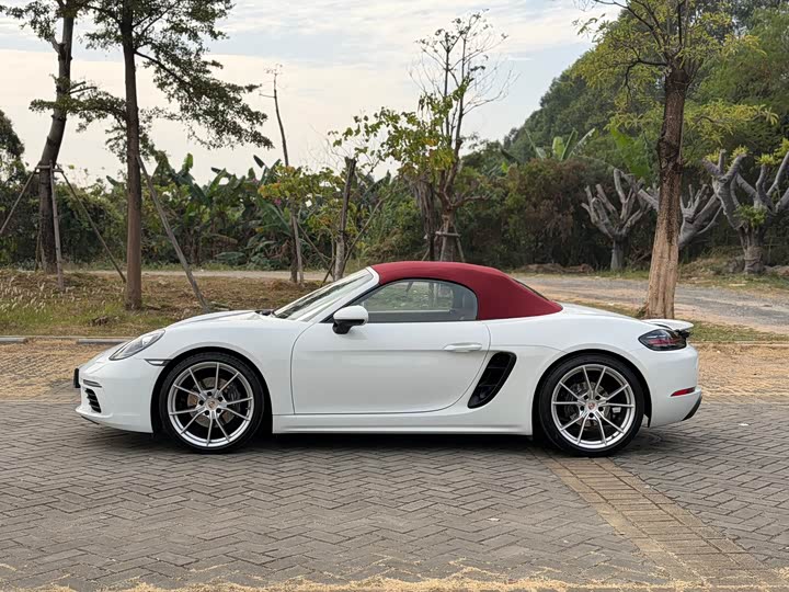 Фото 5 - Porsche 718