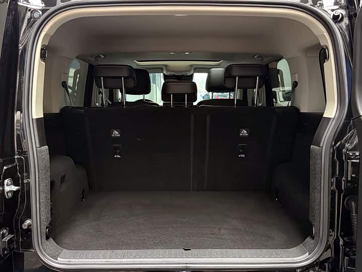 Фото 8 - Tank 300