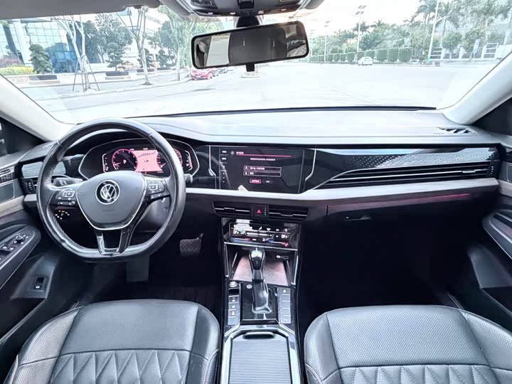 Фото 5 - Volkswagen Passat