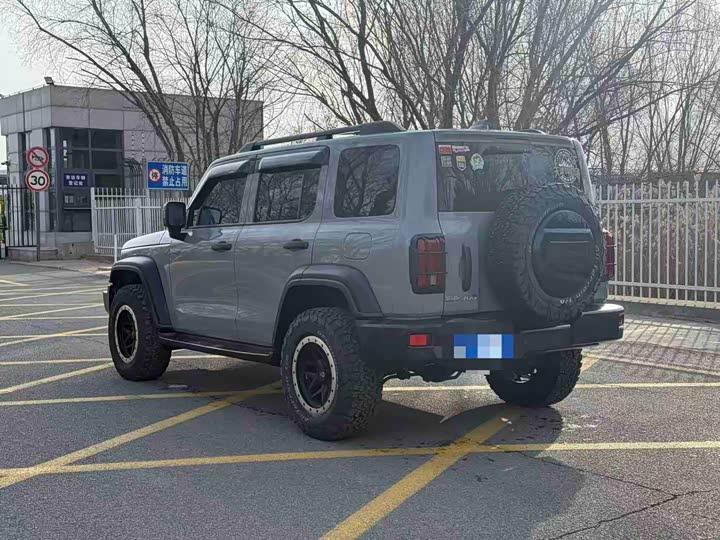 Фото 7 - Tank 300