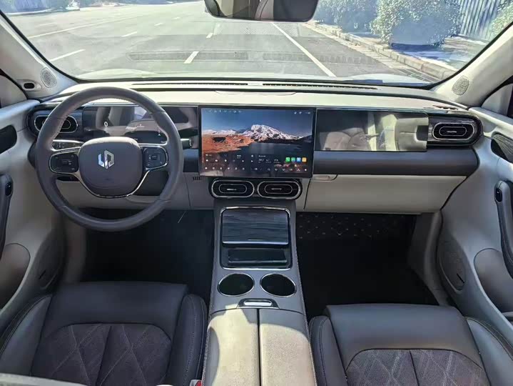 Фото 6 - Leapmotor C11