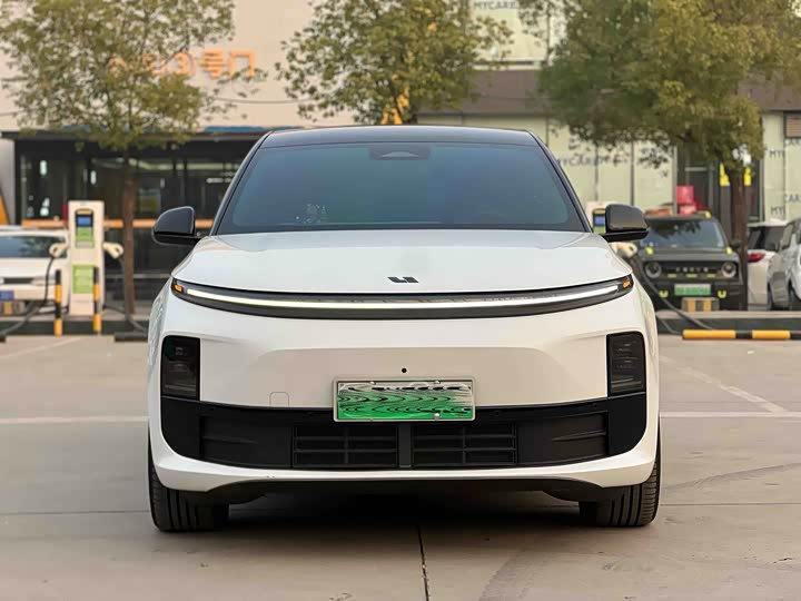 Фото 2 - LiXiang L6