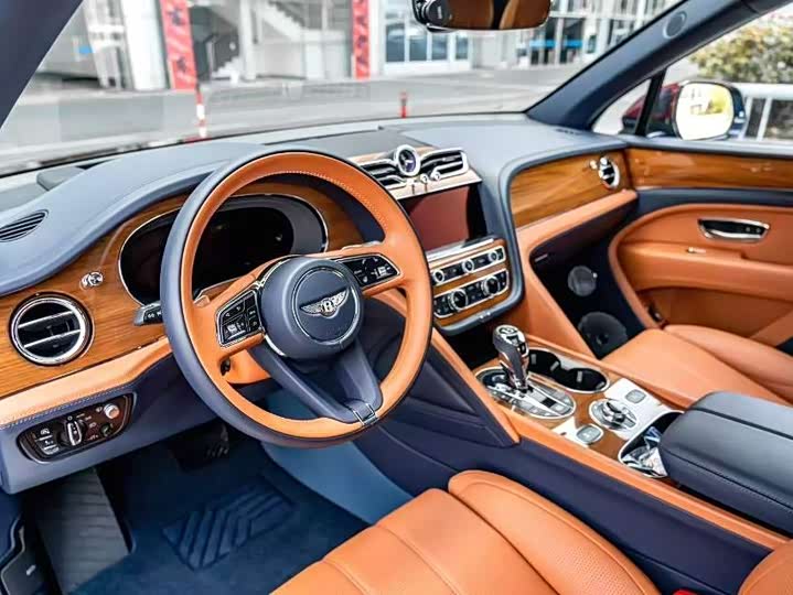 Фото 4 - Bentley Bentayga