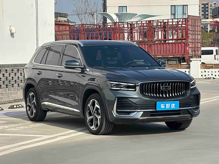 Фото 3 - Geely Monjaro