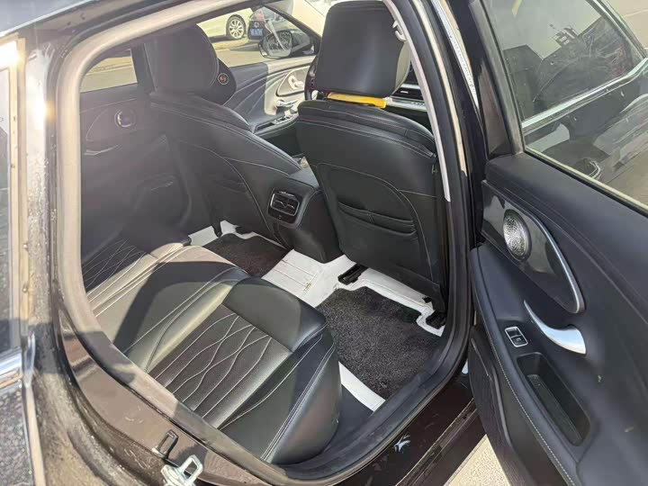 Фото 7 - Chery Arrizo 8