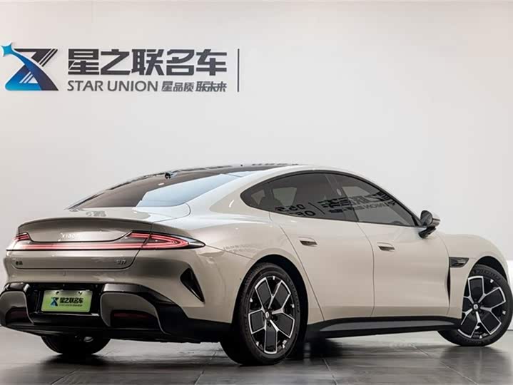 Фото 5 - Xiaomi SU7