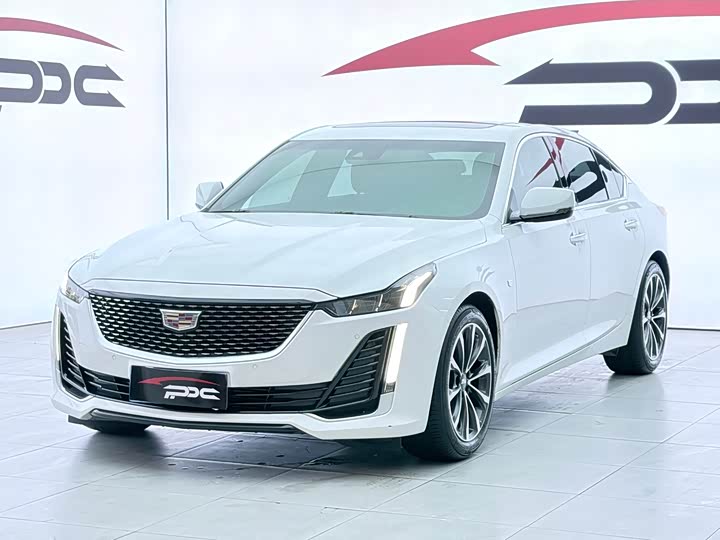 Фото 1 - Cadillac CT5