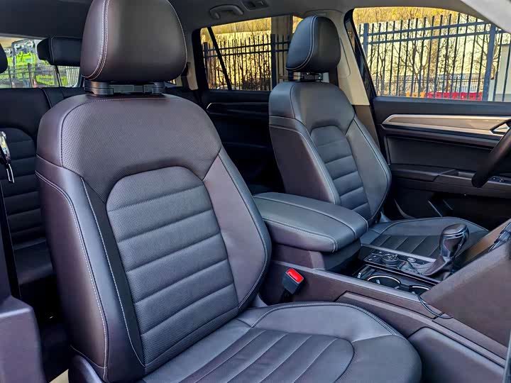 Фото 7 - Volkswagen Teramont Pro