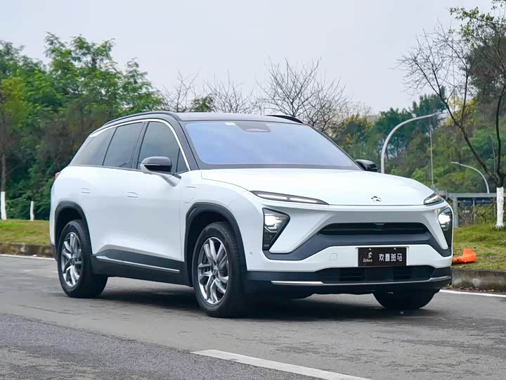 Фото 1 - Nio ES6