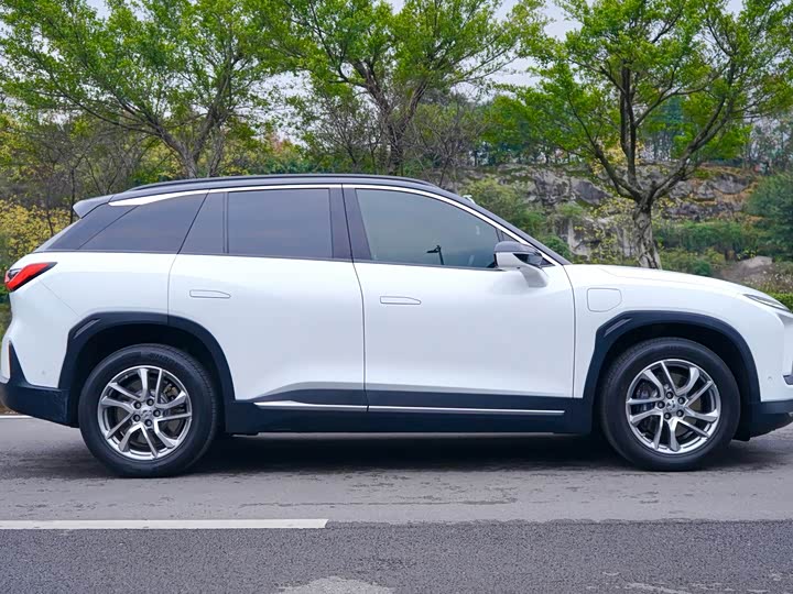 Фото 5 - Nio ES6