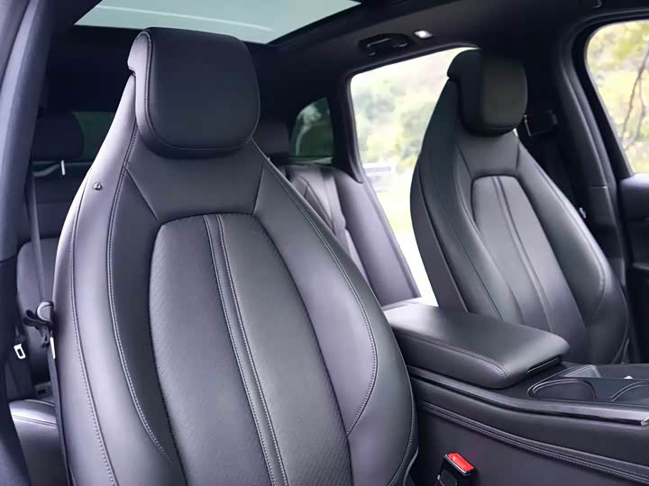 Фото 6 - Nio ES6