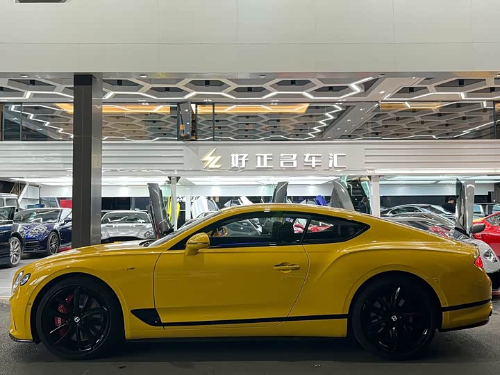Фото 3 - Bentley Continental GT
