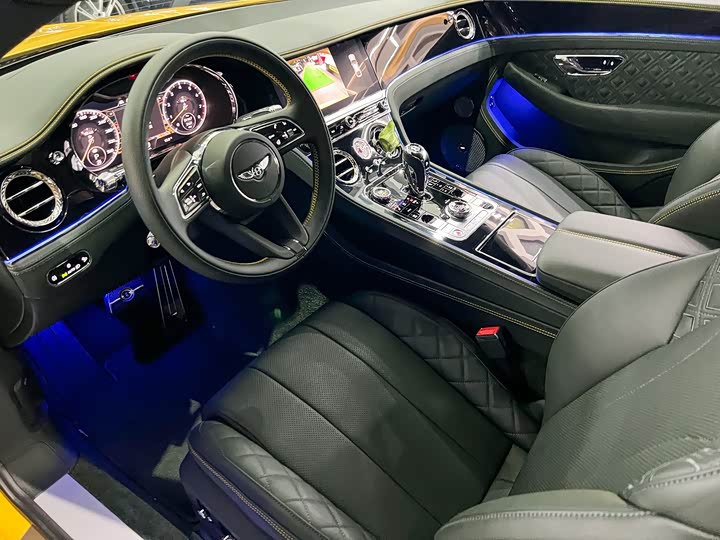 Фото 6 - Bentley Continental GT