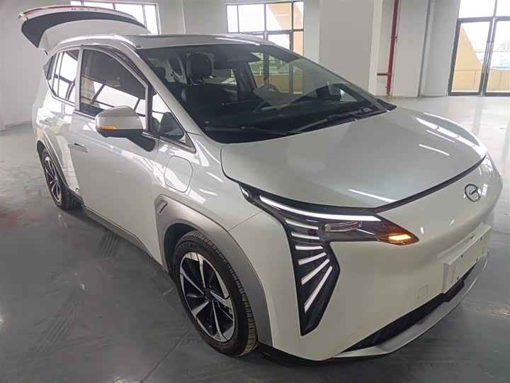 Фото 4 - GAC Aion Y