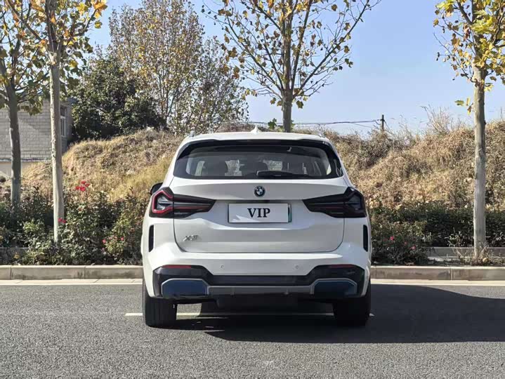 Фото 5 - BMW iX3