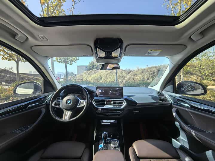 Фото 7 - BMW iX3