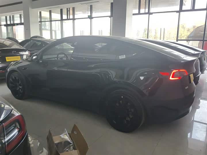 Фото 5 - Tesla Model Y