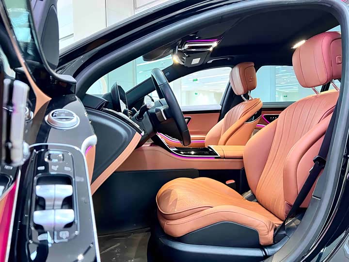 Фото 7 - Mercedes-Benz S-Class