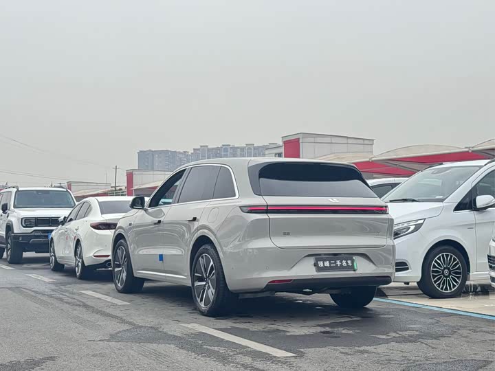 Фото 4 - LiXiang L6