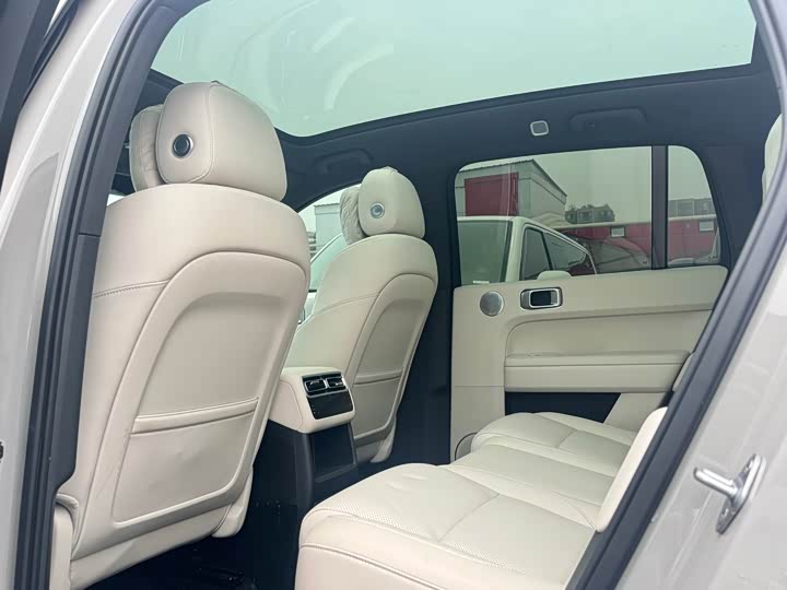 Фото 7 - LiXiang L6