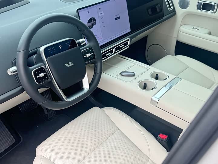 Фото 8 - LiXiang L6