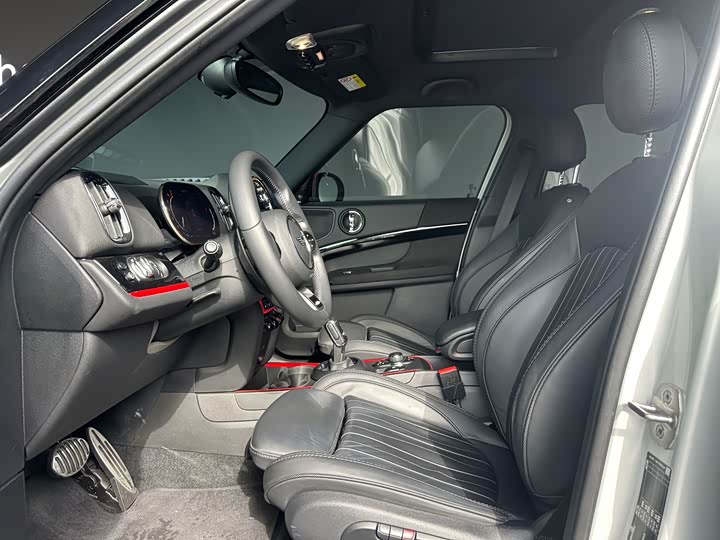 Фото 4 - Mini Countryman JCW