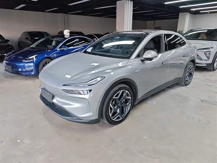 Фото 2 - Nio Onvo L60