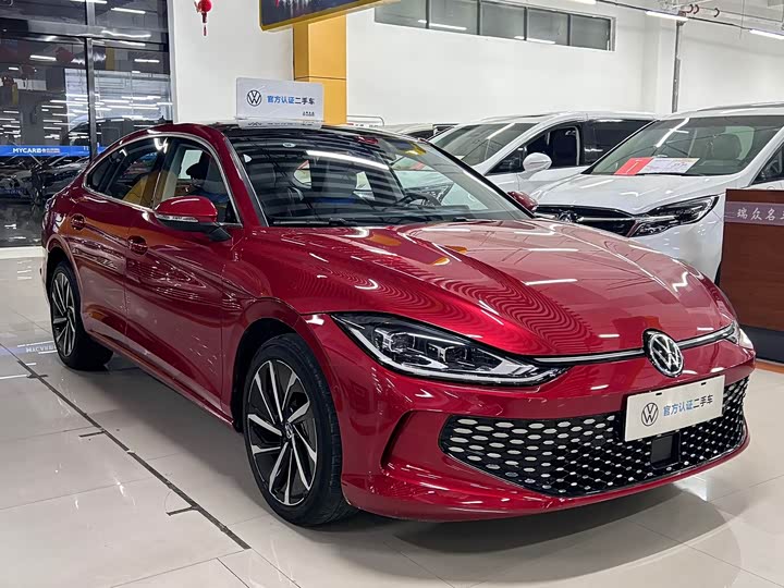 Фото 3 - Volkswagen Lamando L