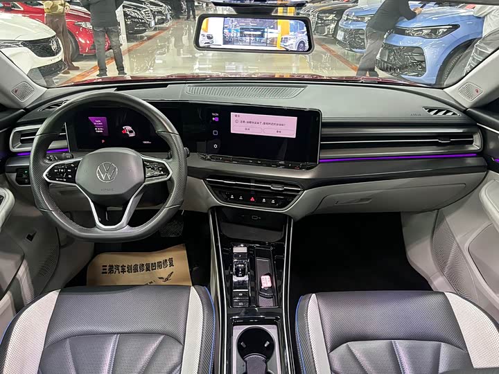 Фото 7 - Volkswagen Lamando L