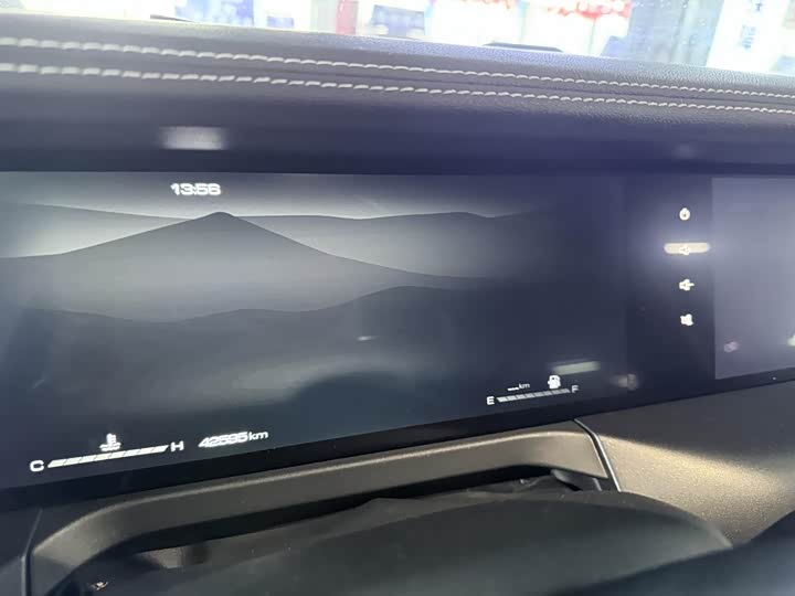 Фото 9 - Tank 300