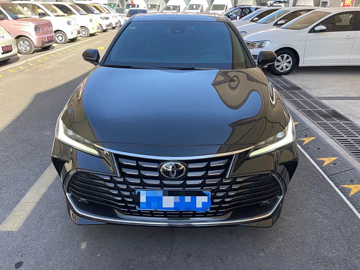 Фото 2 - Toyota Avalon