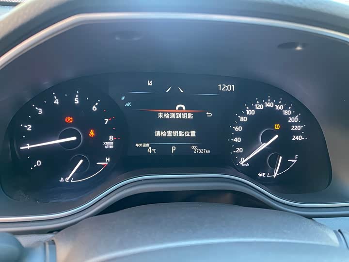 Фото 7 - Toyota Avalon