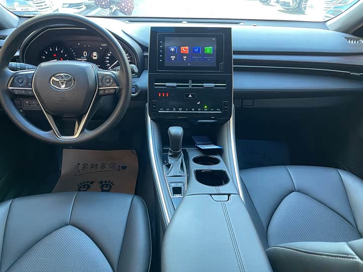 Фото 9 - Toyota Avalon