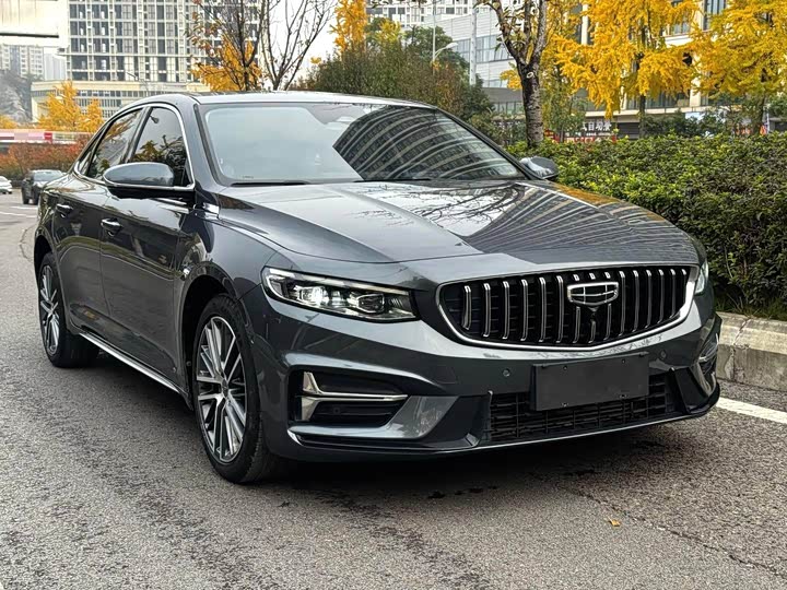 Фото 3 - Geely Preface