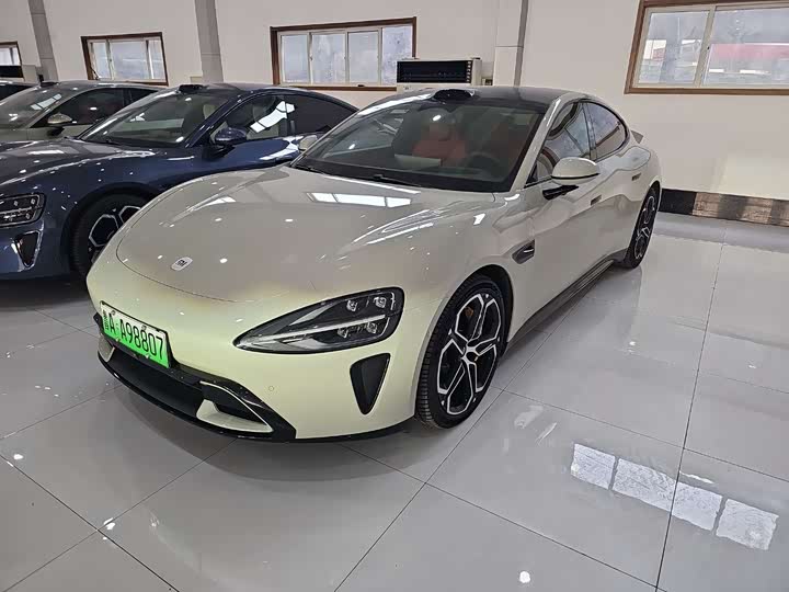 Фото 1 - Xiaomi SU7