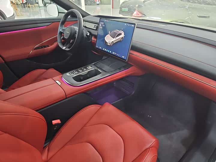 Фото 6 - Xiaomi SU7